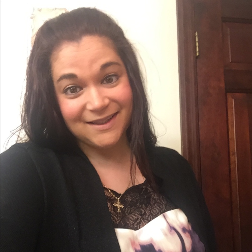 Meet your Posher, Gabrielle